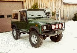 94 D90